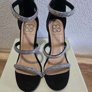 Daisy Fuentes Black Heels with Rhinestone Straps